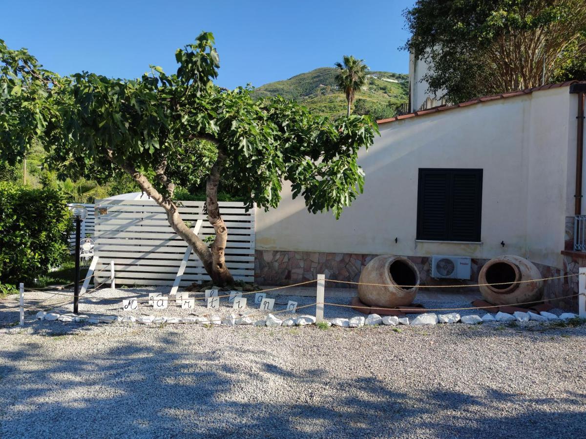 Villa Martino Apartments Cefalu Bagian luar foto